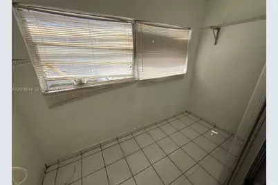 6055 W 19th Ave #215, Hialeah, FL 33012 - Photo 9