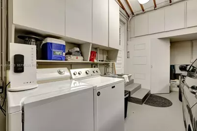 6255 SW 92nd St, Pinecrest, FL 33156 - Photo 23