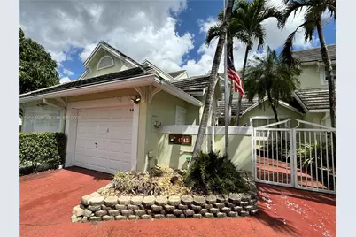 4745 NW 98th Pl, Doral, FL 33178 - Photo 1