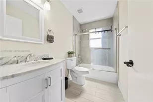 16864 SW 1st Pl, Pembroke Pines, FL 33027 - Photo 17