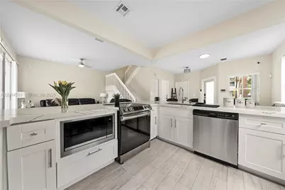 16864 SW 1st Pl, Pembroke Pines, FL 33027 - Photo 9
