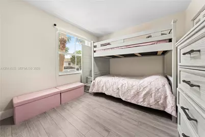 16864 SW 1st Pl, Pembroke Pines, FL 33027 - Photo 19