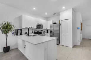 12586 NW 22nd Pl, Miami, FL 33167 - Photo 7