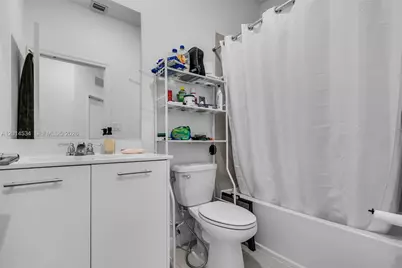 12586 NW 22nd Pl #12586, Miami, FL 33167 - Photo 19