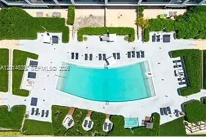 6801 Collins Ave #LPH09, Miami Beach, FL 33141 - Photo 31