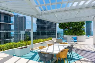 55 SW 9th St, Miami, FL 33130 - Photo 35