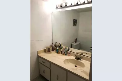 600 Three Islands Blvd #418, Hallandale Beach, FL 33009 - Photo 11
