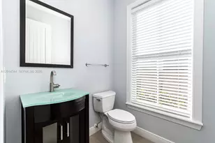 1031 NE 13th Ave, Fort Lauderdale, FL 33304 - Photo 11