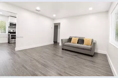 1631 NW 114th St, Miami, FL 33167 - Photo 5