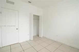 1568 SE 26th St, Homestead, FL 33035 - Photo 5