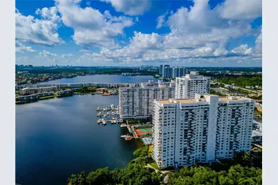 2780 NE 183rd St #1, Aventura, FL 33160 - Photo 21
