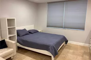2780 NE 183rd St, Aventura, FL 33160 - Photo 1