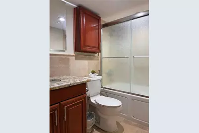 2780 NE 183rd St #1, Aventura, FL 33160 - Photo 11