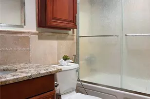 2780 NE 183rd St, Aventura, FL 33160 - Photo 11