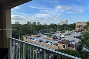 19555 E Country Club Dr, Aventura, FL 33180 - Photo 27