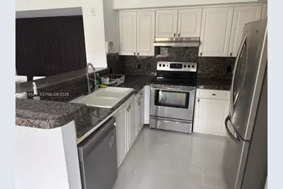 19555 E Country Club Dr #8507, Aventura, FL 33180 - Photo 5