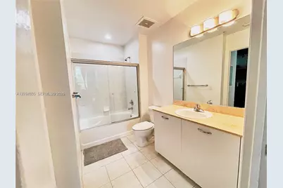 2275 Biscayne Blvd #603, Miami, FL 33137 - Photo 13