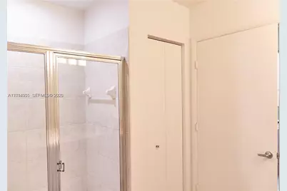 2275 Biscayne Blvd #603, Miami, FL 33137 - Photo 15