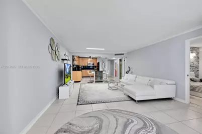 6039 Collins Ave #621, Miami Beach, FL 33140 - Photo 29