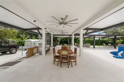 15110 N Saxon Cir, Southwest Ranches, FL 33331 - Photo 35