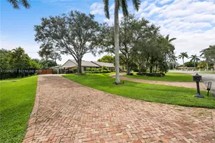 15110 N Saxon Cir, Southwest Ranches, FL 33331 - Photo 25