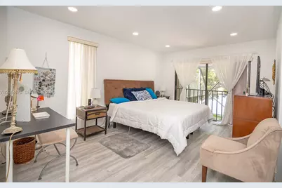 3350 Torremolinos Ave #F-40, Doral, FL 33178 - Photo 27