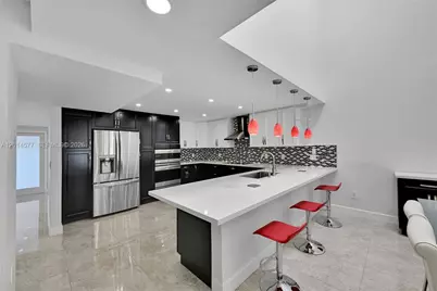 [Address not provided], Sunny Isles Beach, FL 33160 - Photo 13