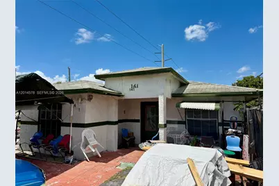 141 SW 2nd St, Deerfield Beach, FL 33441 - Photo 1