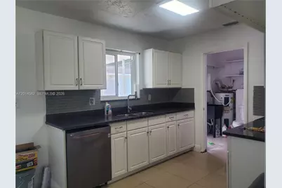 5240 SW 5th St, Margate, FL 33068 - Photo 3