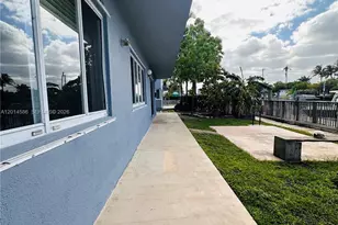 2033 Calais Dr, Miami Beach, FL 33141 - Photo 23