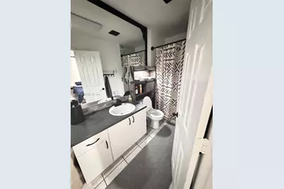 1314 W 77th St, Hialeah, FL 33014 - Photo 11