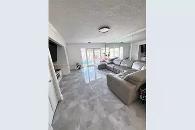 1314 W 77th St, Hialeah, FL 33014 - Photo 3