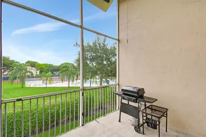 16339 Malibu Dr #22, Weston, FL 33326 - Photo 47