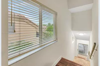 16339 Malibu Dr #22, Weston, FL 33326 - Photo 7