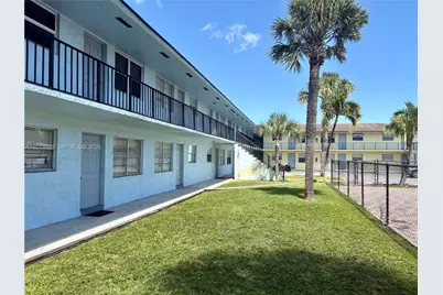 651 NW 42nd Ct #214, Deerfield Beach, FL 33064 - Photo 7