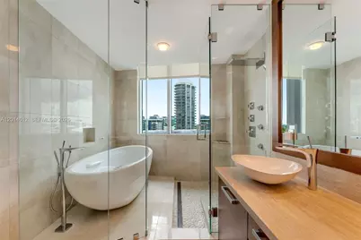 5959 Collins Ave #1001, Miami Beach, FL 33140 - Photo 15