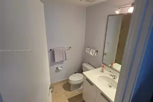 1060 Brickell Ave, Miami, FL 33131 - Photo 15