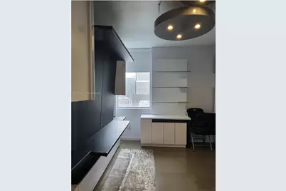 1060 Brickell Ave #2201, Miami, FL 33131 - Photo 17