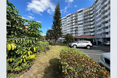 1200 NE Miami Gardens Dr #905W, Miami, FL 33179 - Photo 1