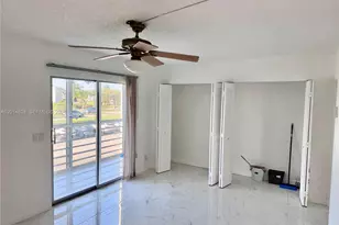 272 Dorset G, Boca Raton, FL 33434 - Photo 3