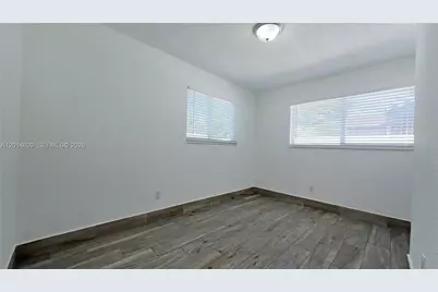2480 NW 139th St, Opa Locka, FL 33054 - Photo 13