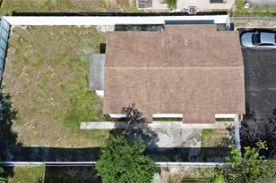 2480 NW 139th St, Opa-Locka, FL 33054 - Photo 3