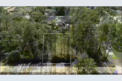 2124 E Parkway, Deland, FL 32724 - Photo 1