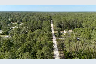 2124 E Parkway, Deland, FL 32724 - Photo 11