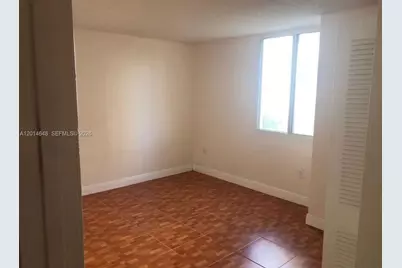 800 N Miami Ave #E-407, Miami, FL 33136 - Photo 3
