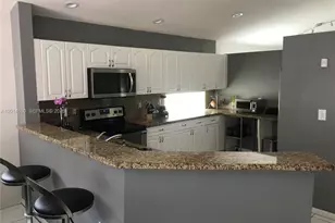 16654 SW 103rd Ln, Miami, FL 33196 - Photo 5