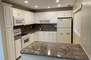 8621 NW 12th St, Plantation, FL 33322 - Photo 3