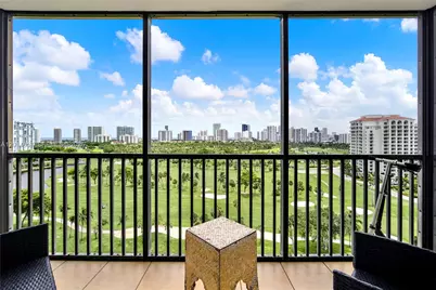20335 W Country Club Dr #1608, Aventura, FL 33180 - Photo 11