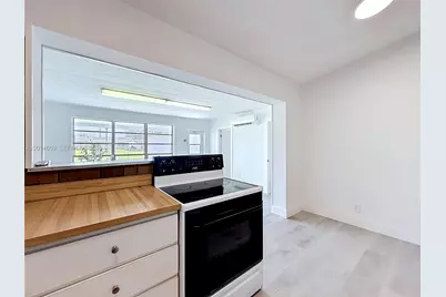 5930 NW 24th Ct, Margate, FL 33063 - Photo 23