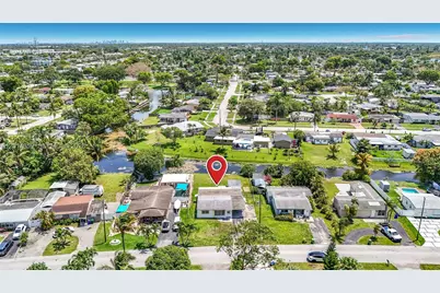 5930 NW 24th Ct, Margate, FL 33063 - Photo 3